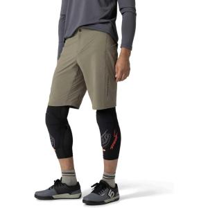 Outdoor Research Men’s Freewheel MTB Lite Ride Shorts(Ranger Green)